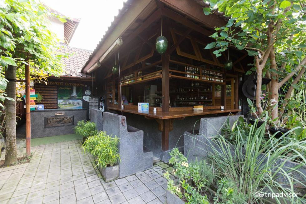 Ngeluwungan Boutique Hostel Canggu  Exterior photo